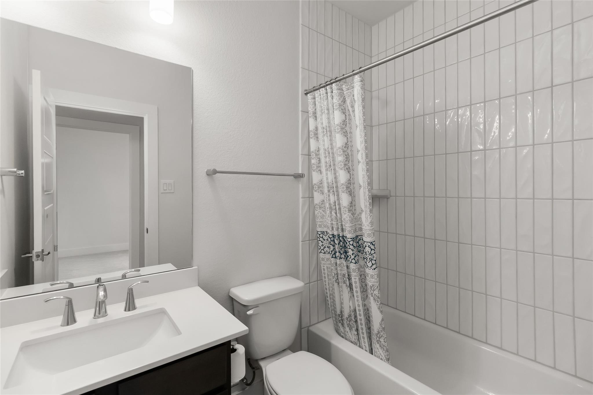220 Mirabeau Way Property Photo 18