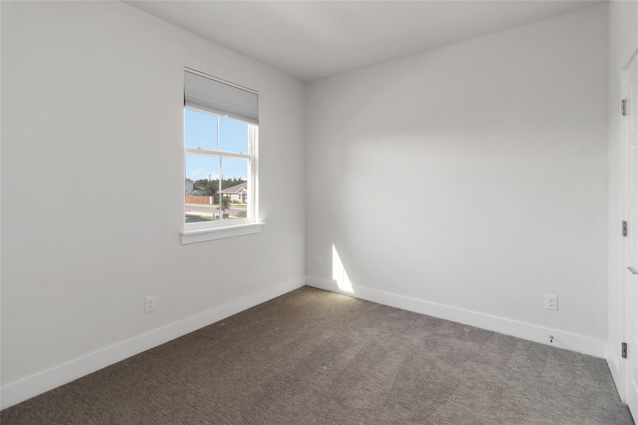 220 Mirabeau Way Property Photo 22