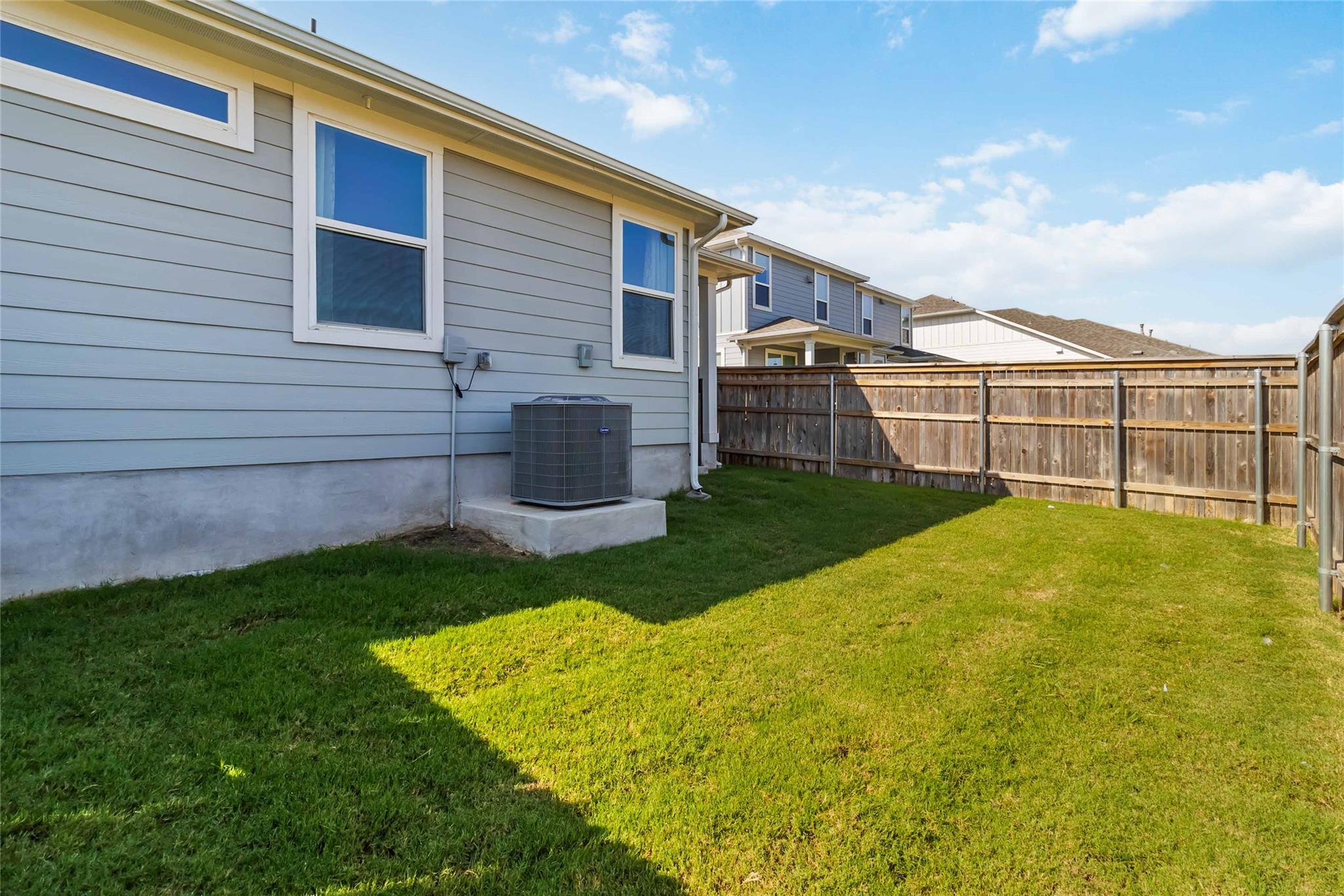 220 Mirabeau Way Property Photo 27