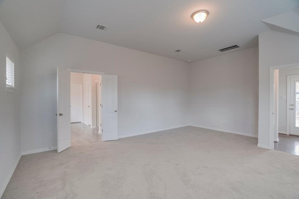 19412 Camlann Pl Property Photo 16