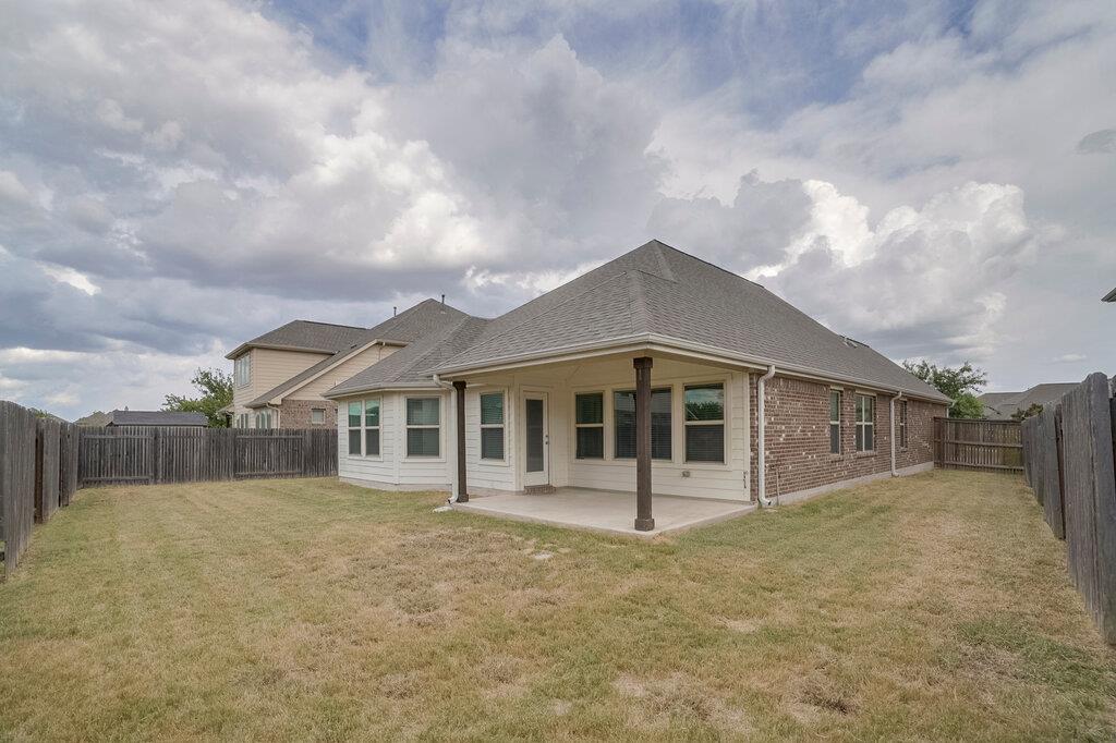19412 Camlann Pl Property Photo 20