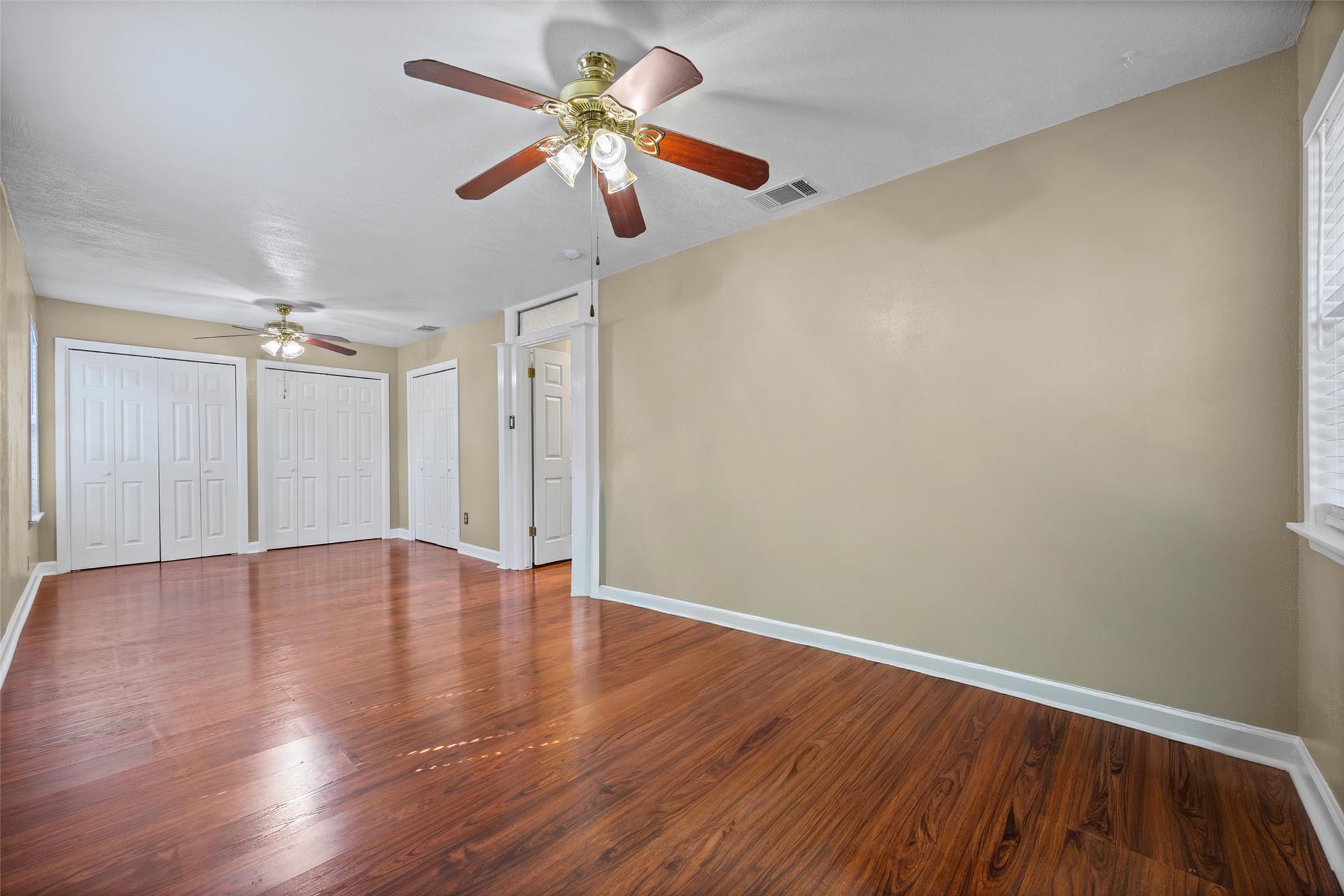 1102 Sahara Ave Property Photo 18