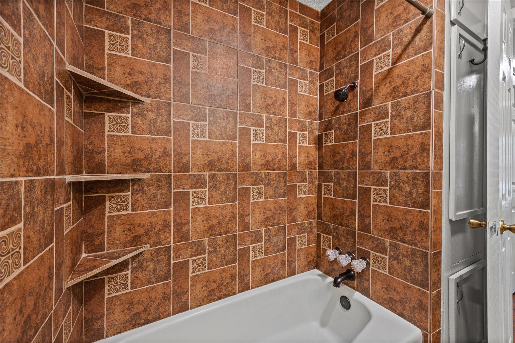 1102 Sahara Ave Property Photo 20