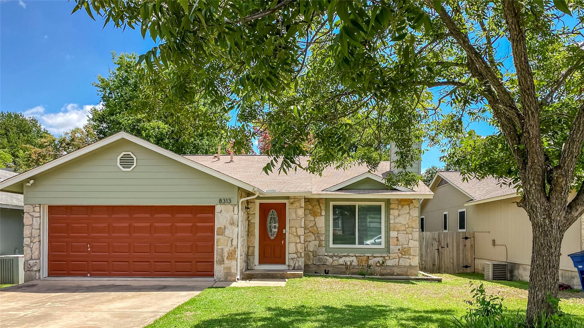 8313 Horton Trl Property Photo