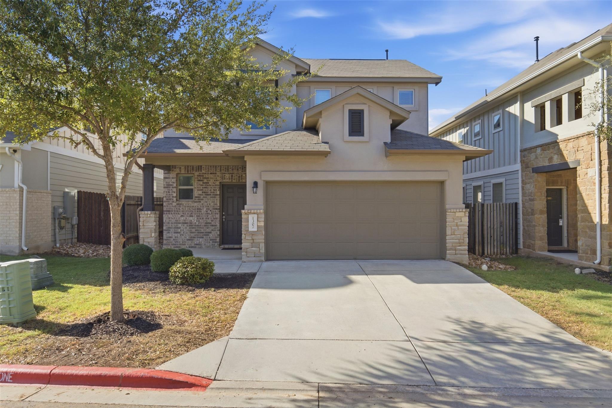 1307 Falconer Way #81 Property Photo 1