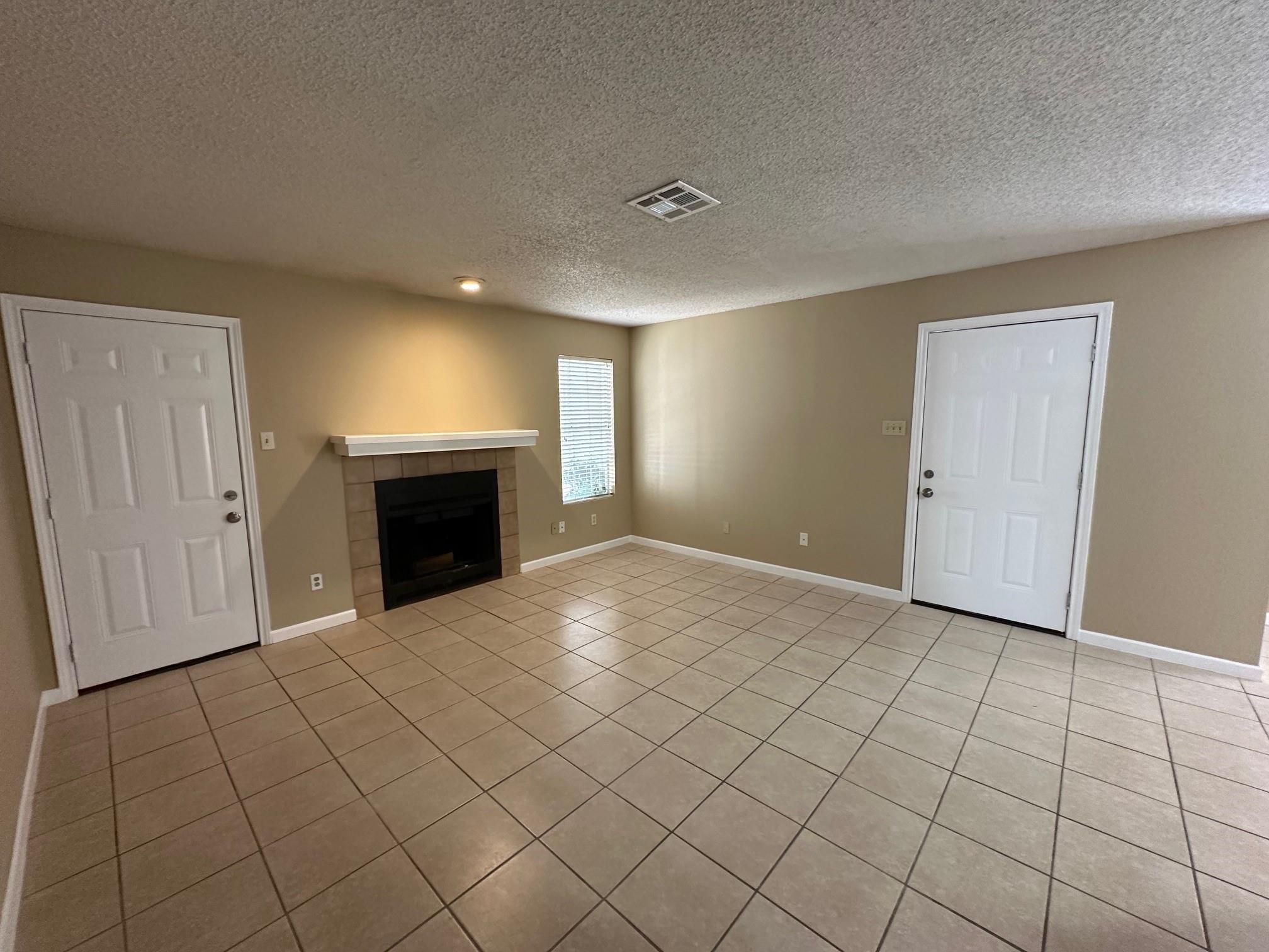 4300 Duval Rd #b Property Photo 7