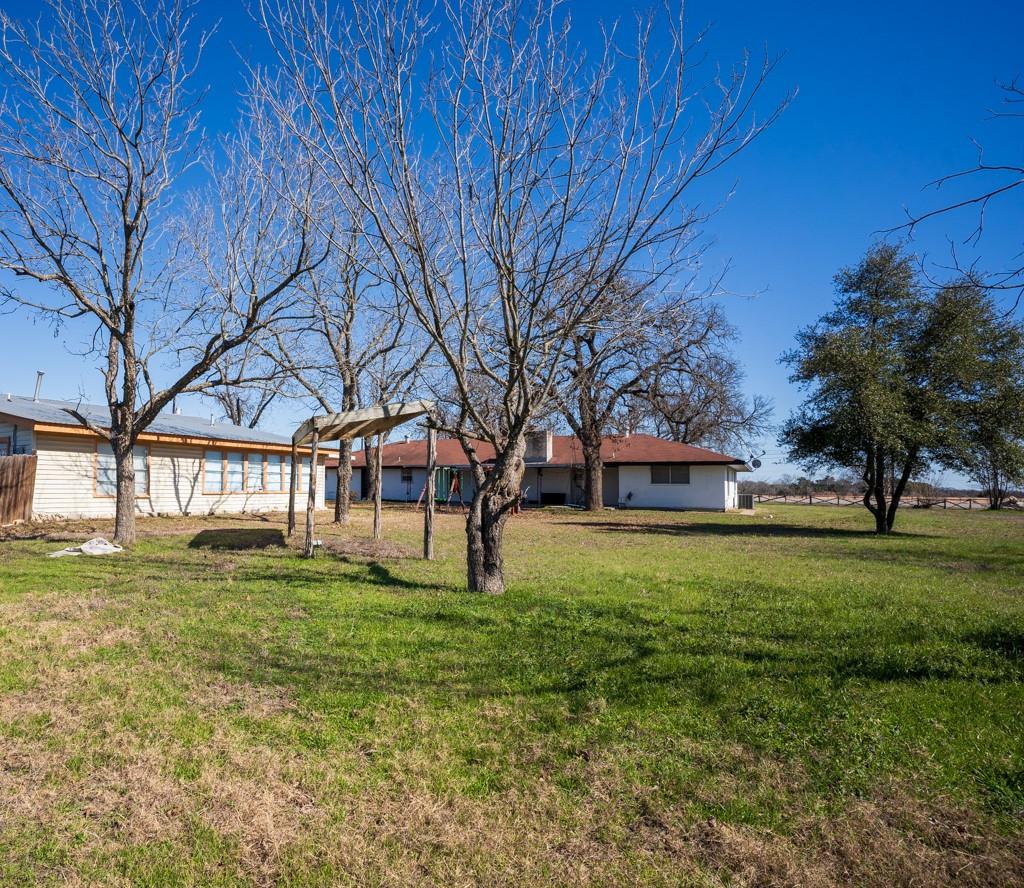 5906 N Fm 973 Rd Property Photo 14