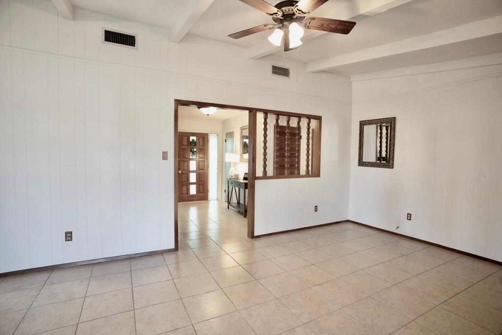 5906 N Fm 973 Rd Property Photo 22