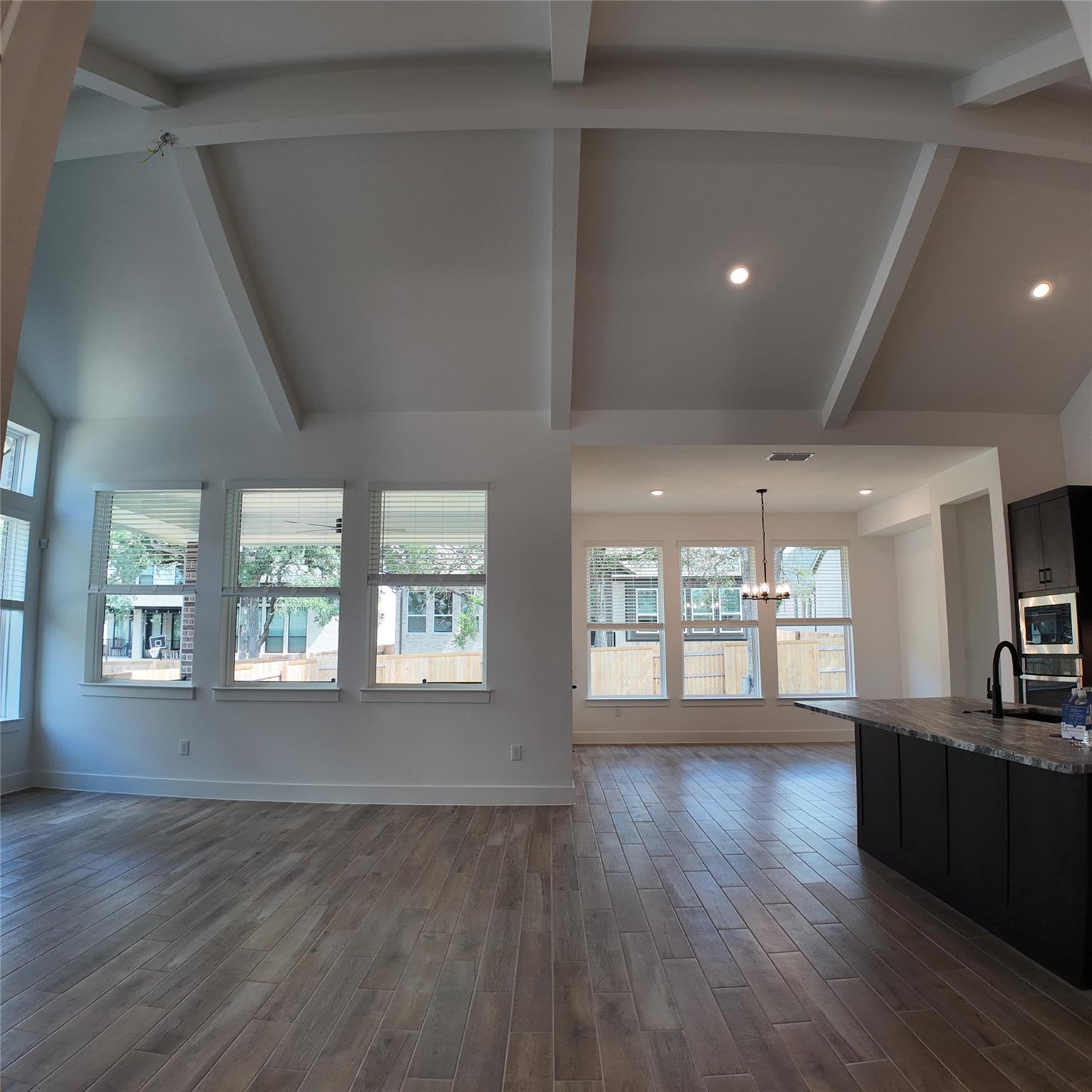 315 Seaside Sparrow Way Property Photo 4