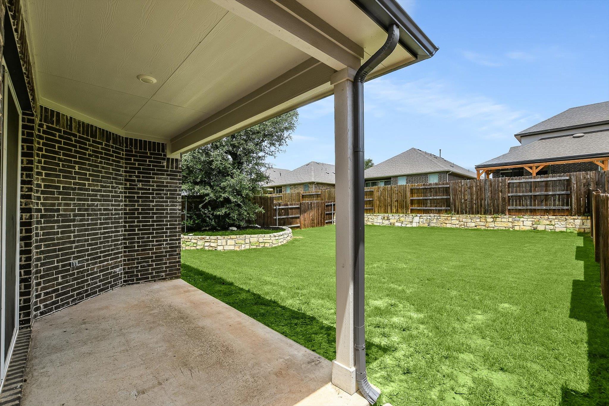 2337 Bravo Pass Property Photo 27