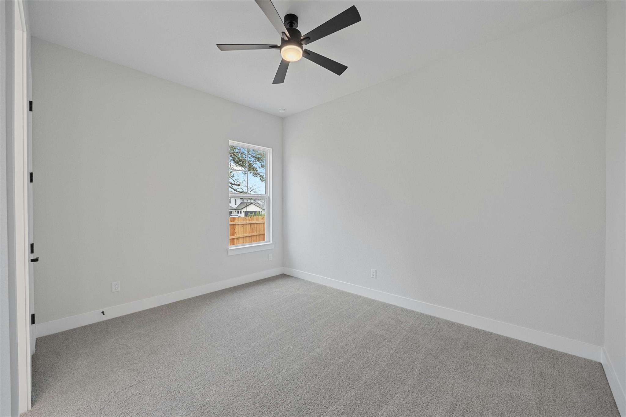 445 Bridge Water Loop Property Photo 23