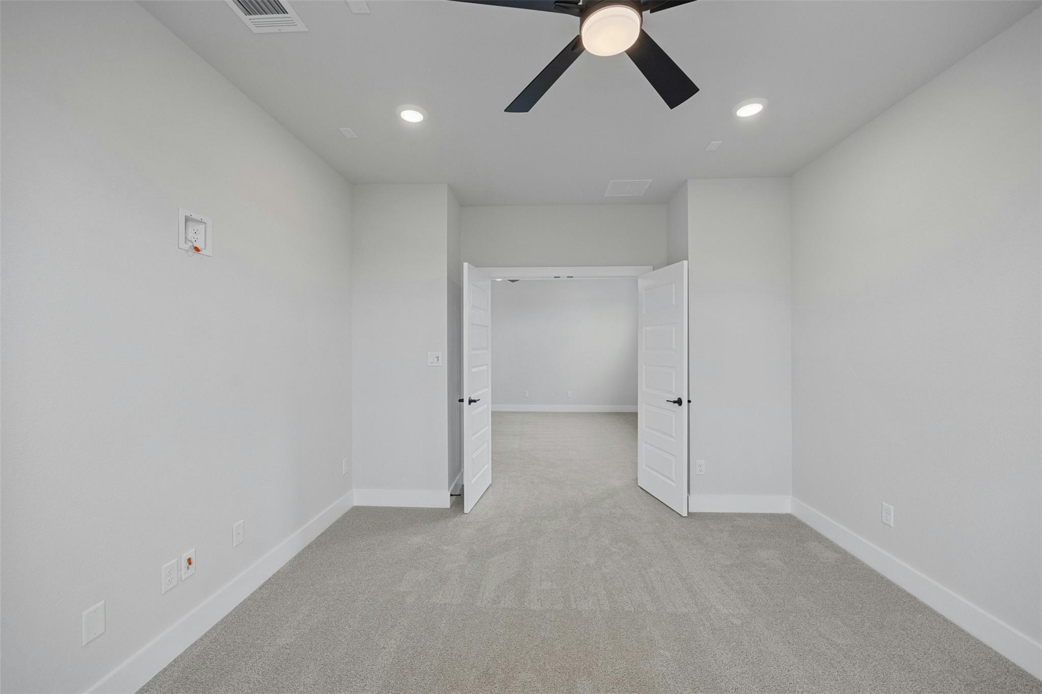 445 Bridge Water Loop Property Photo 31
