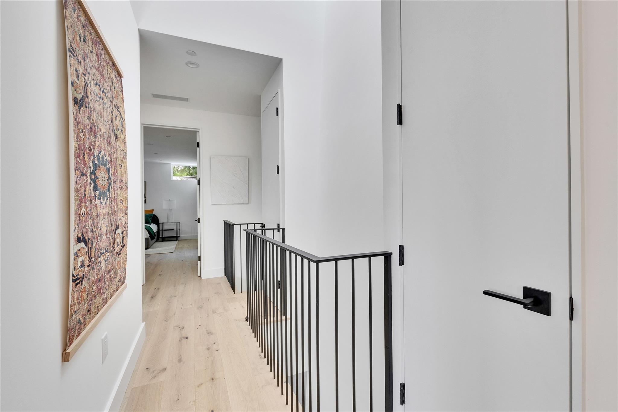 1118 W 7th St #2b Property Photo 15