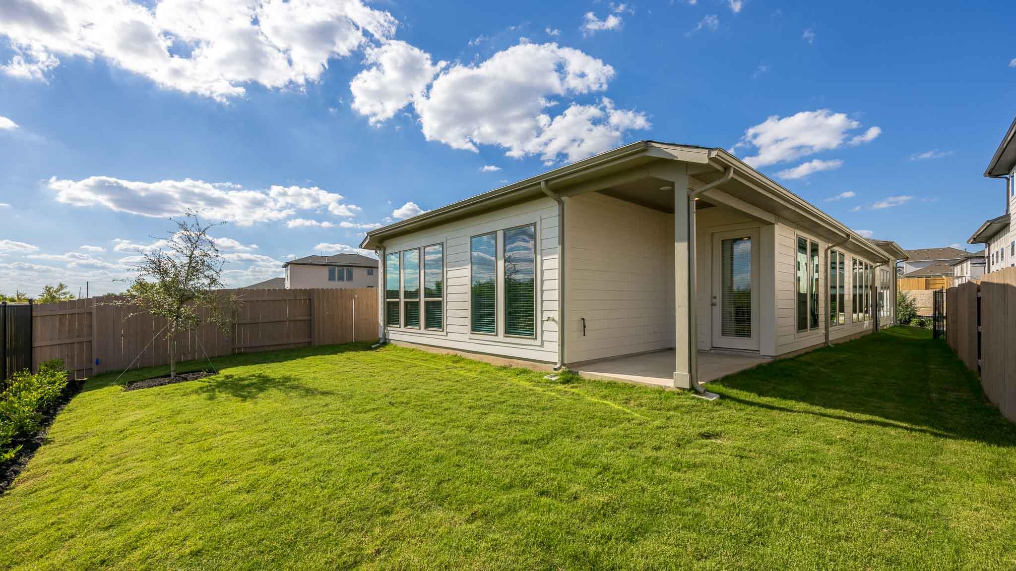 7111 Stitzel Weller Dr Property Photo 12