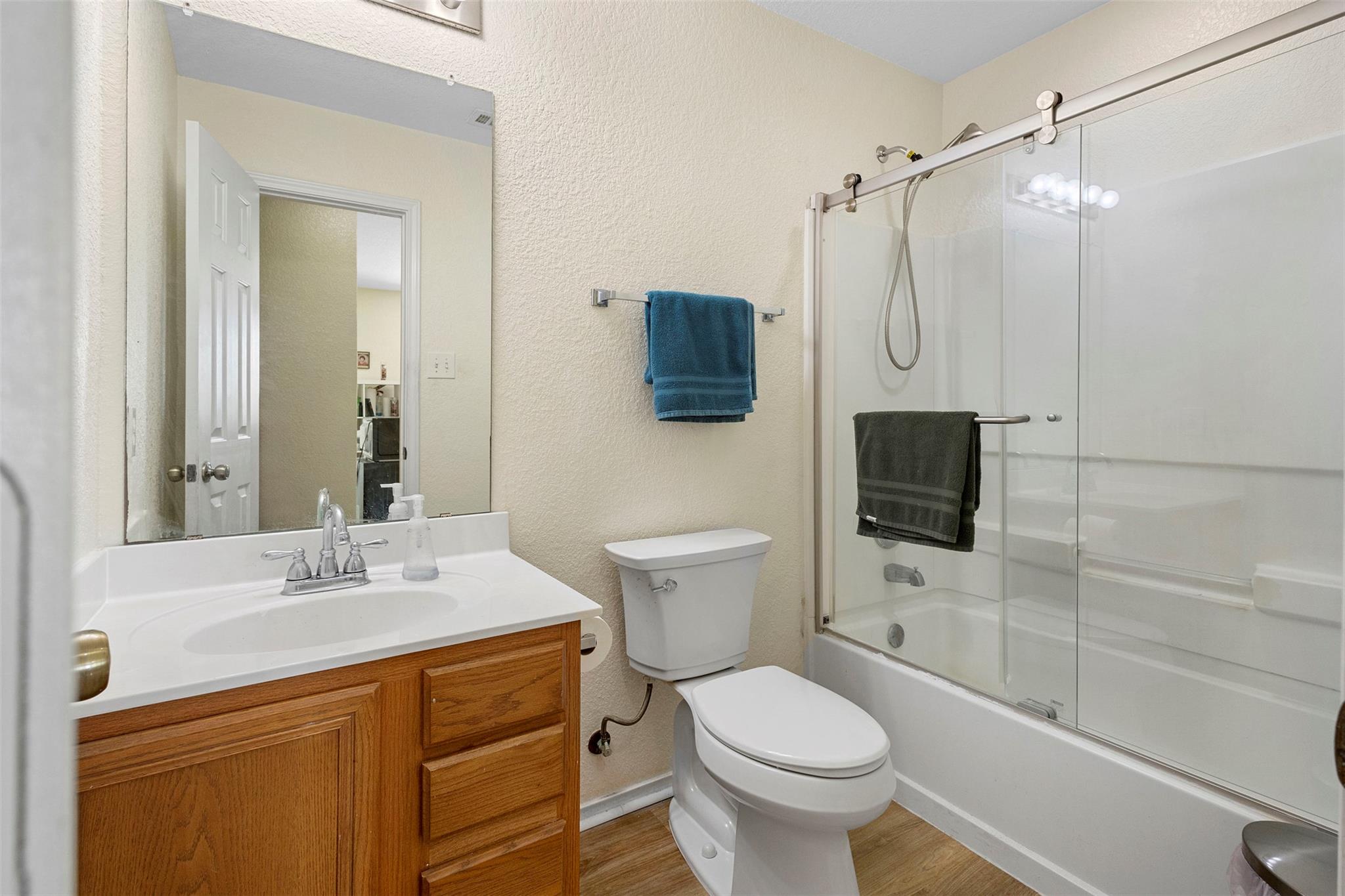 100 Lexington Rd Property Photo 19