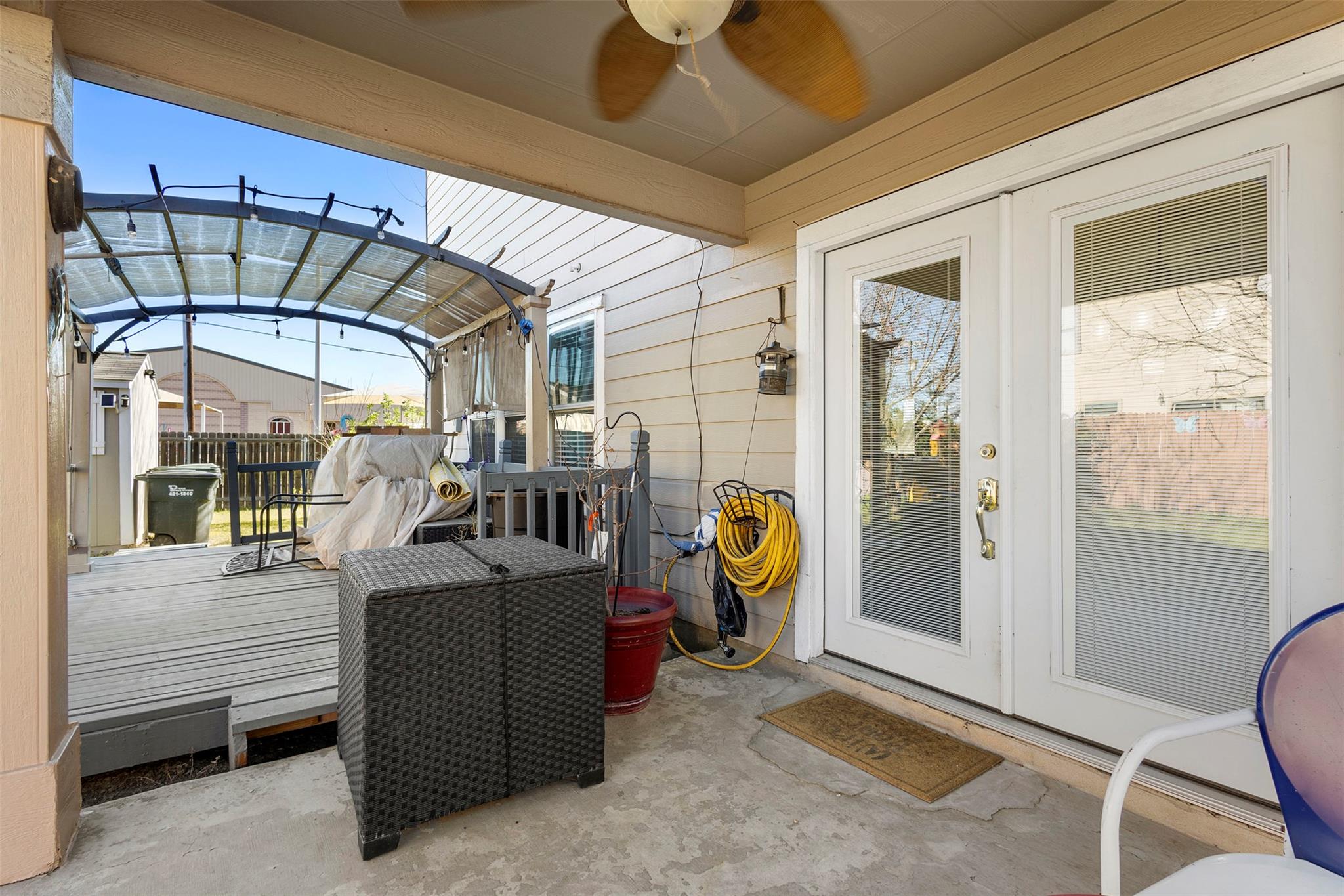 100 Lexington Rd Property Photo 31