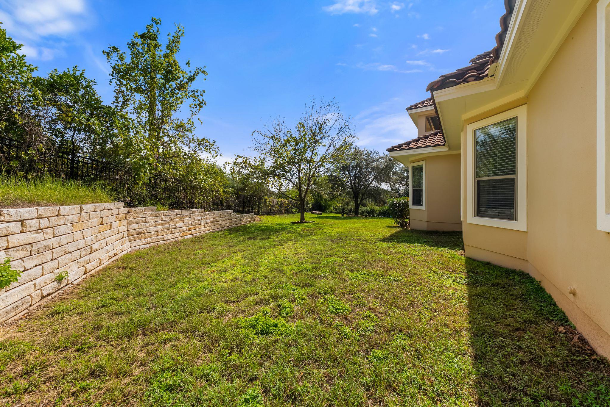 11600 Hunters Green Trl Property Photo 34