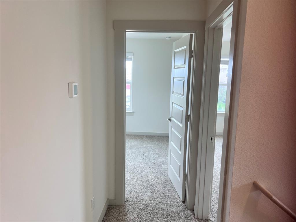 112 New Hampton Way Property Photo 8