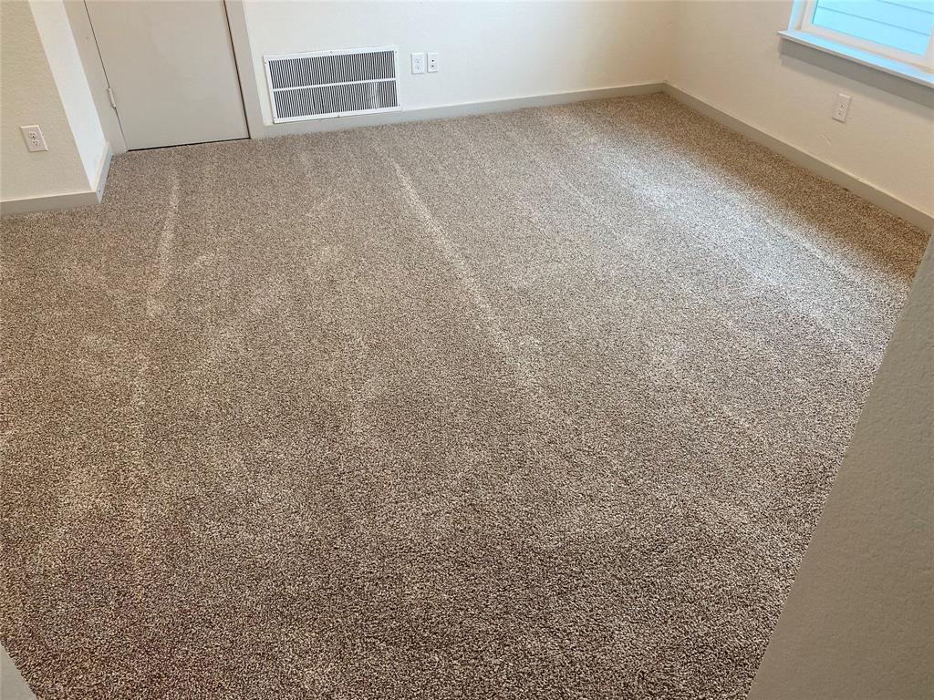 112 New Hampton Way Property Photo 12