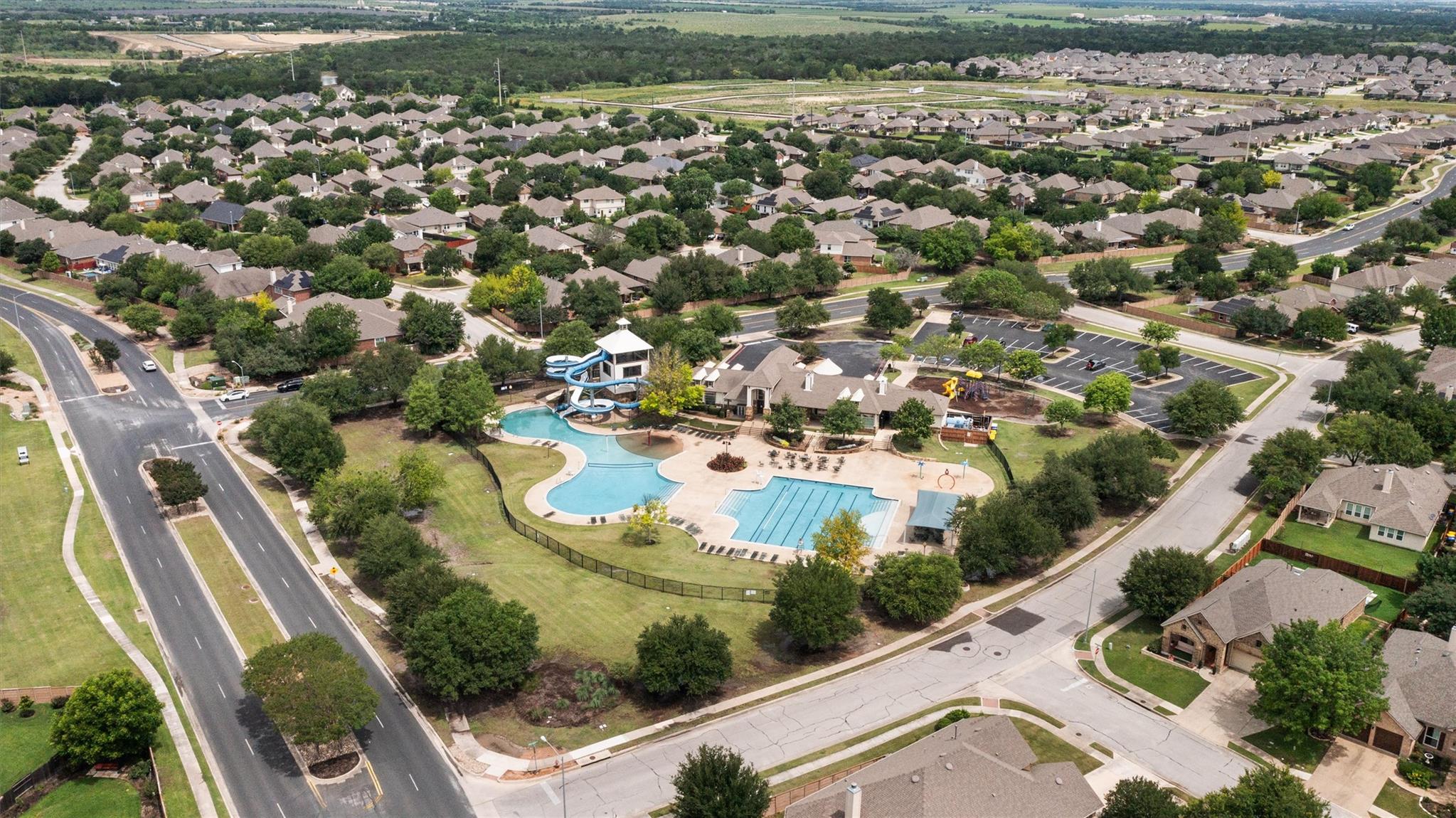 12410 Amber Lynn Path Property Photo 3