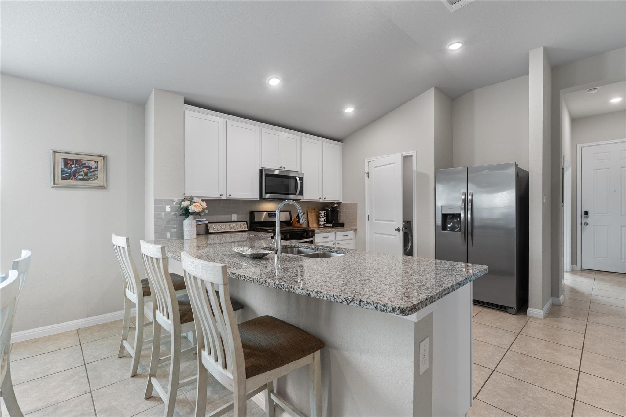 12410 Amber Lynn Path Property Photo 14