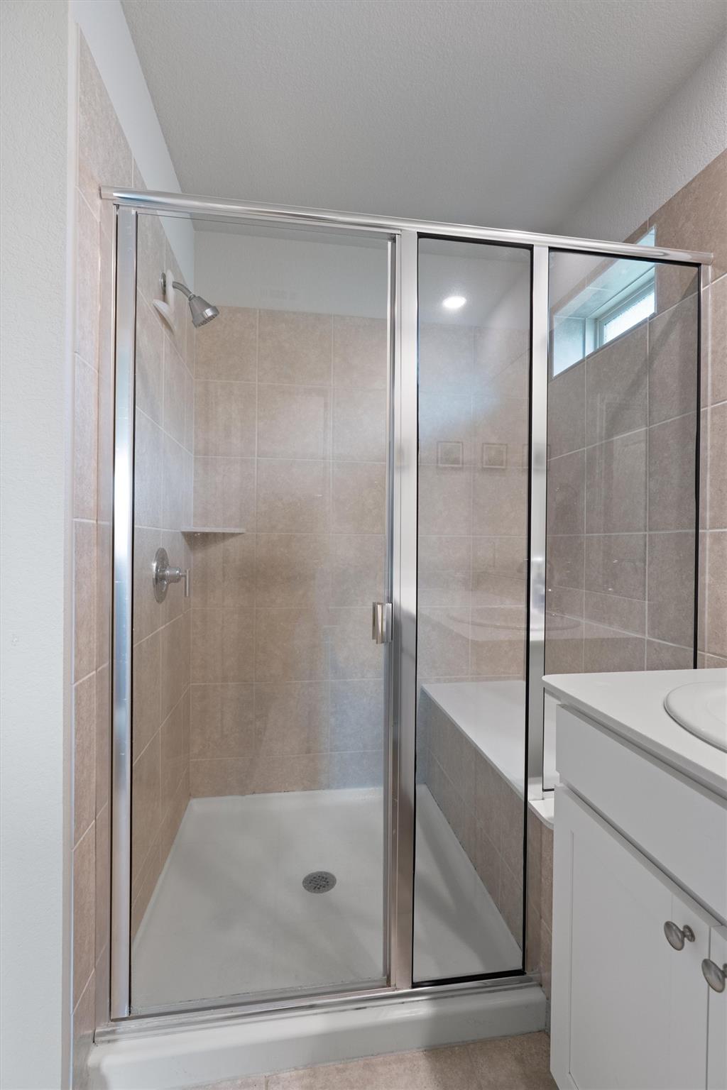 12410 Amber Lynn Path Property Photo 20