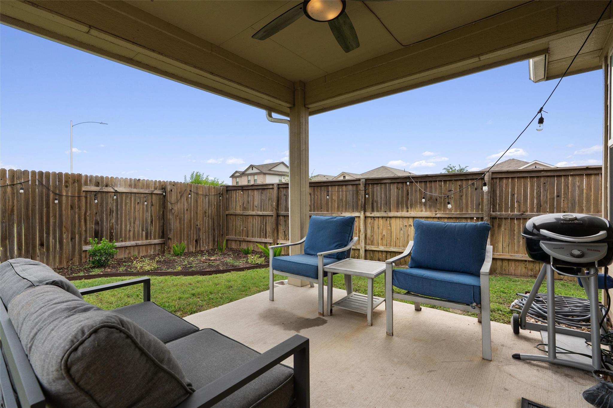 12410 Amber Lynn Path Property Photo 28