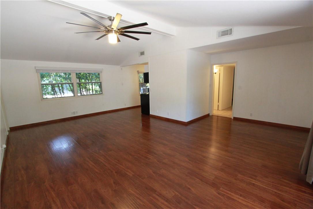 2305 Wilke Dr #b Property Photo 4