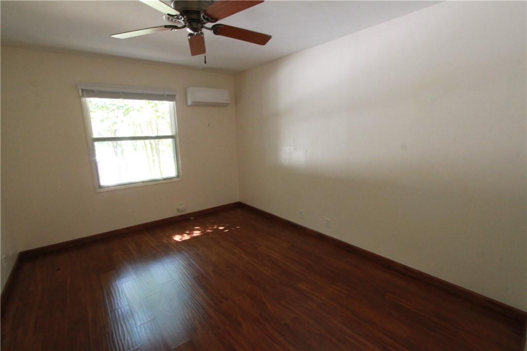 2305 Wilke Dr #b Property Photo 9