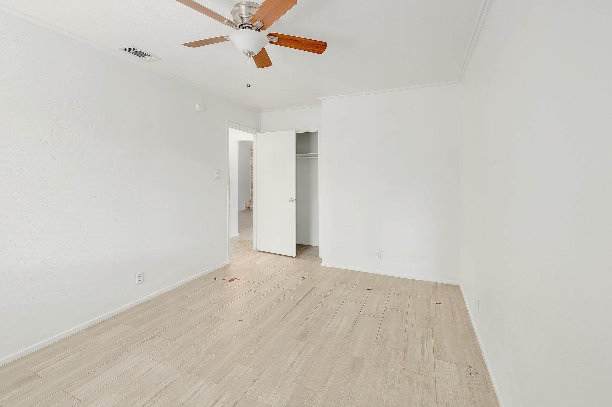 12202 Dundee Dr #a Property Photo 12