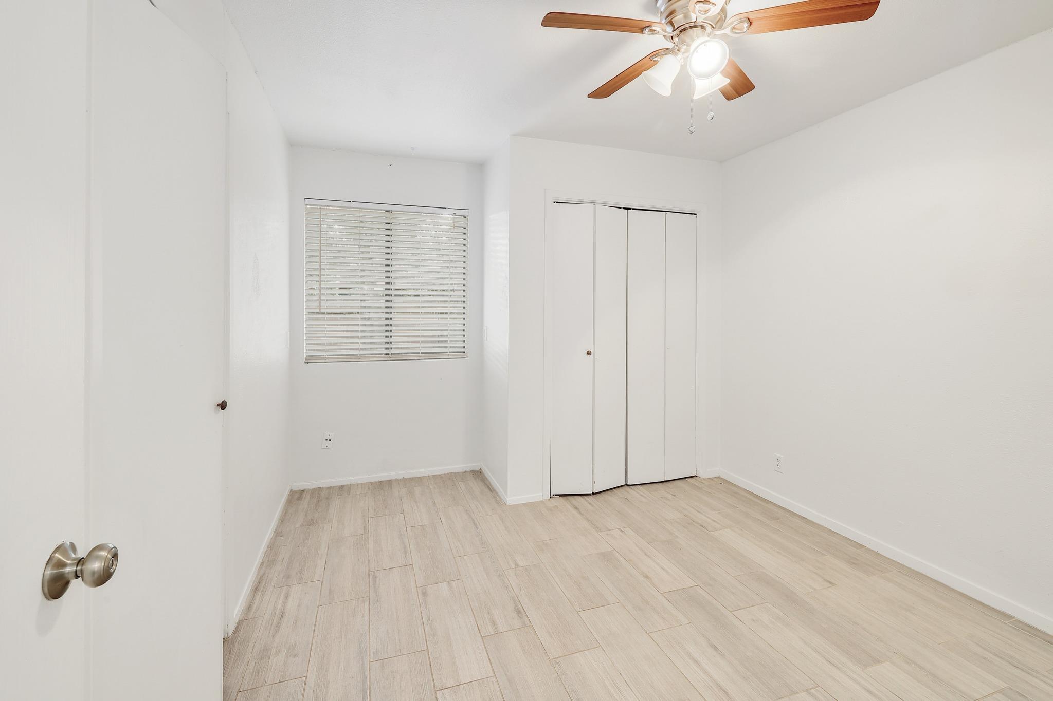 12202 Dundee Dr #a Property Photo 13