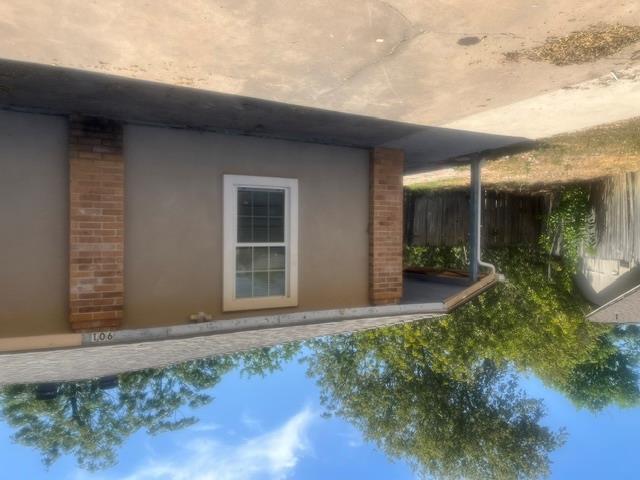 901 Fieldwood Dr #a-b Property Photo 3