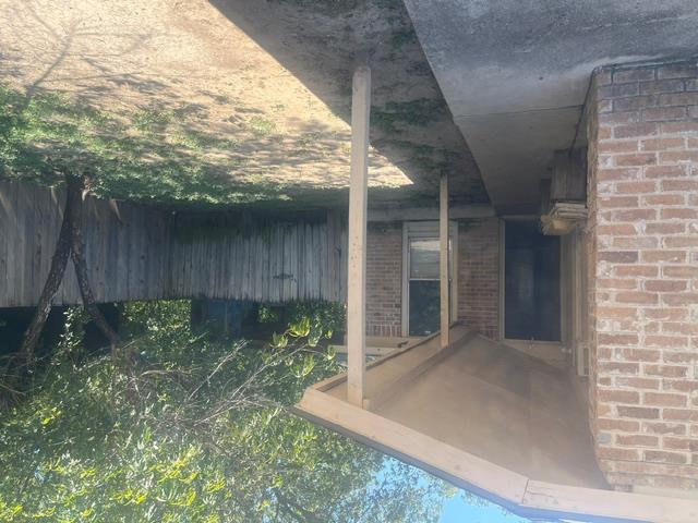 901 Fieldwood Dr #a-b Property Photo 5