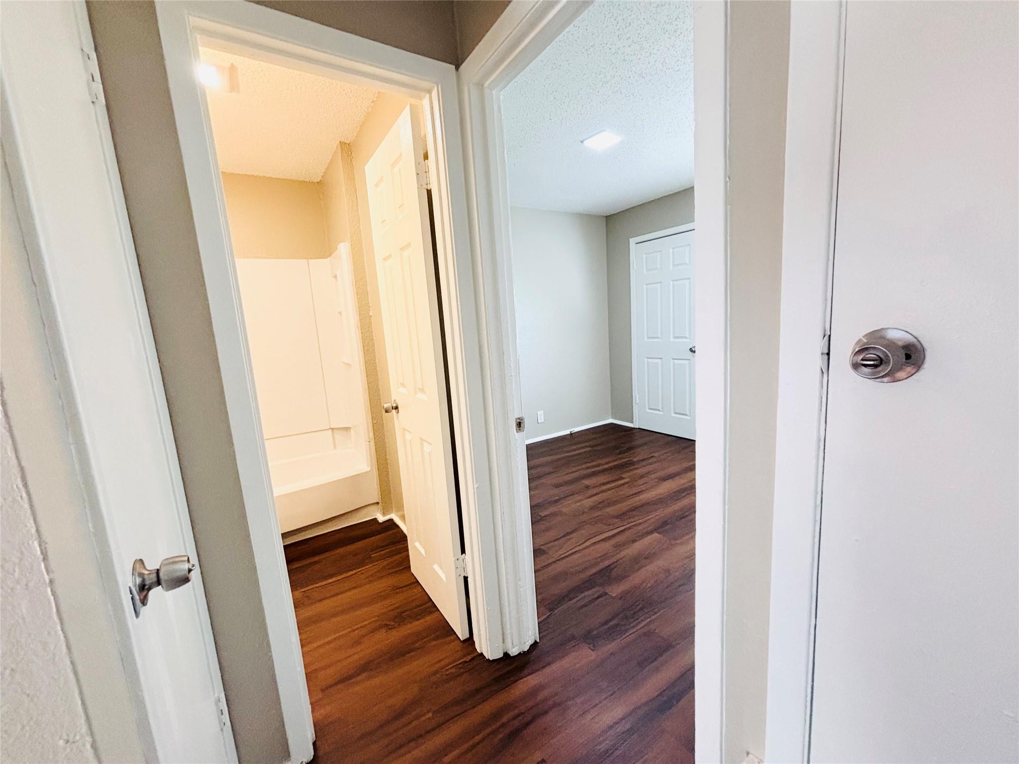 10211 Brownie Dr #d Property Photo 8