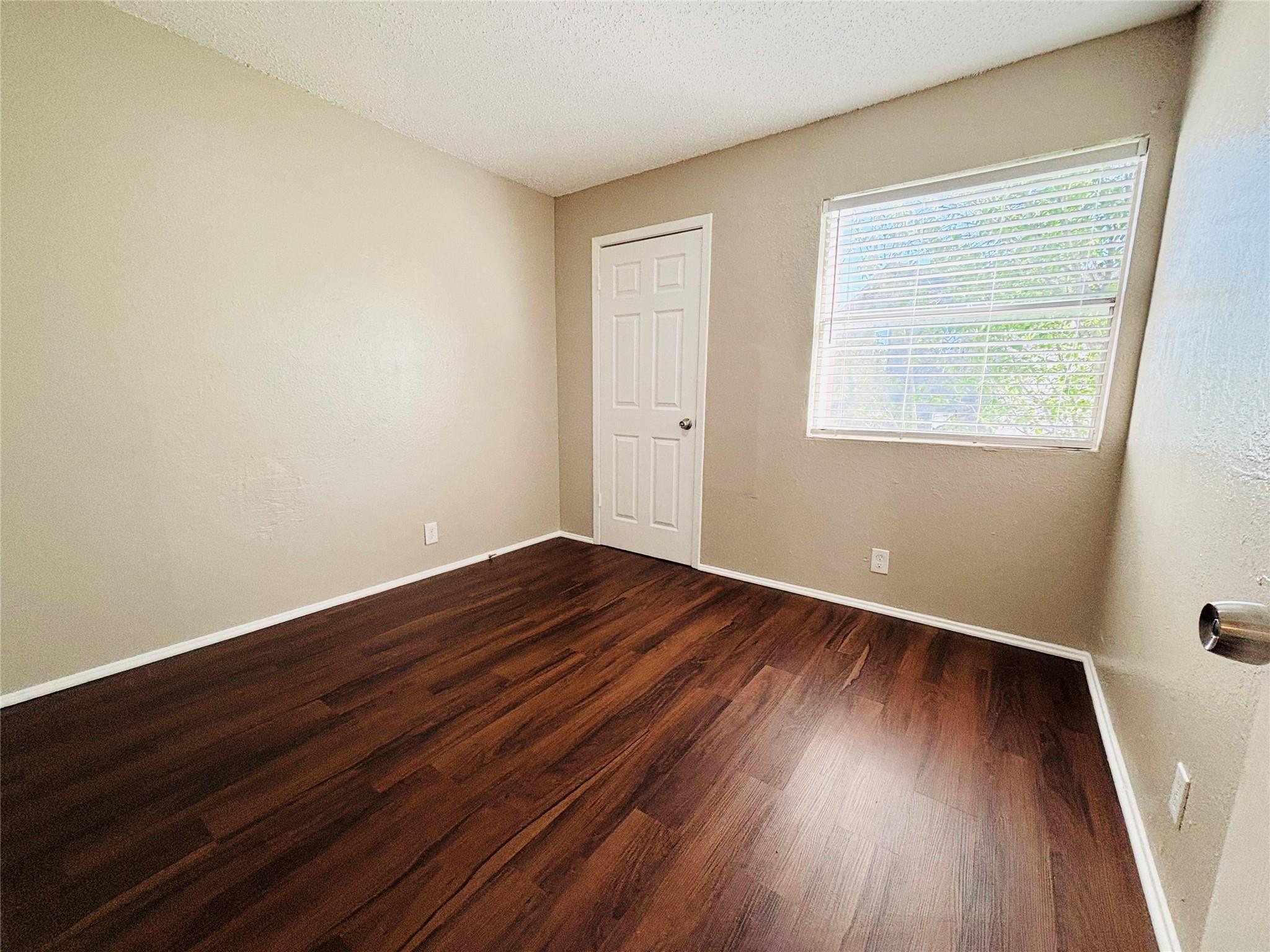 10211 Brownie Dr #d Property Photo 10