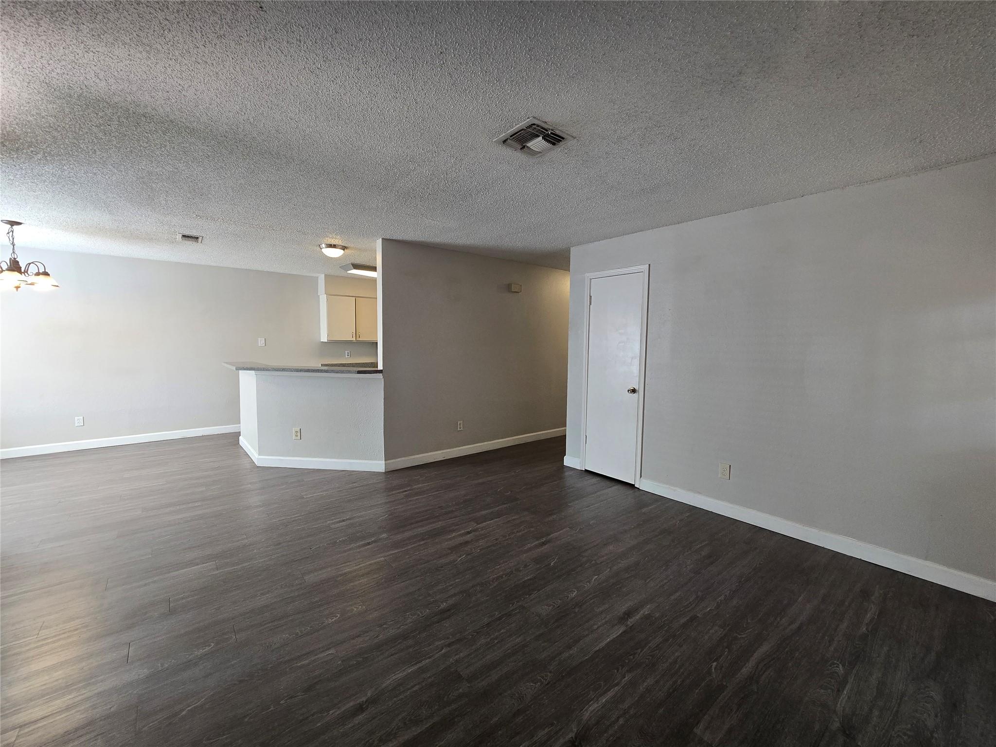 4304 Duval Rd #b Property Photo 6