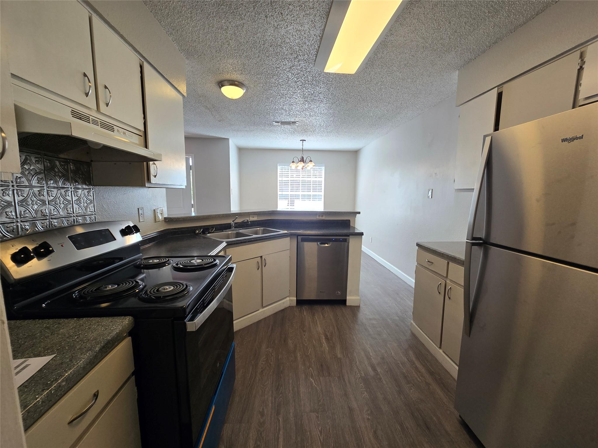 4304 Duval Rd #b Property Photo 9