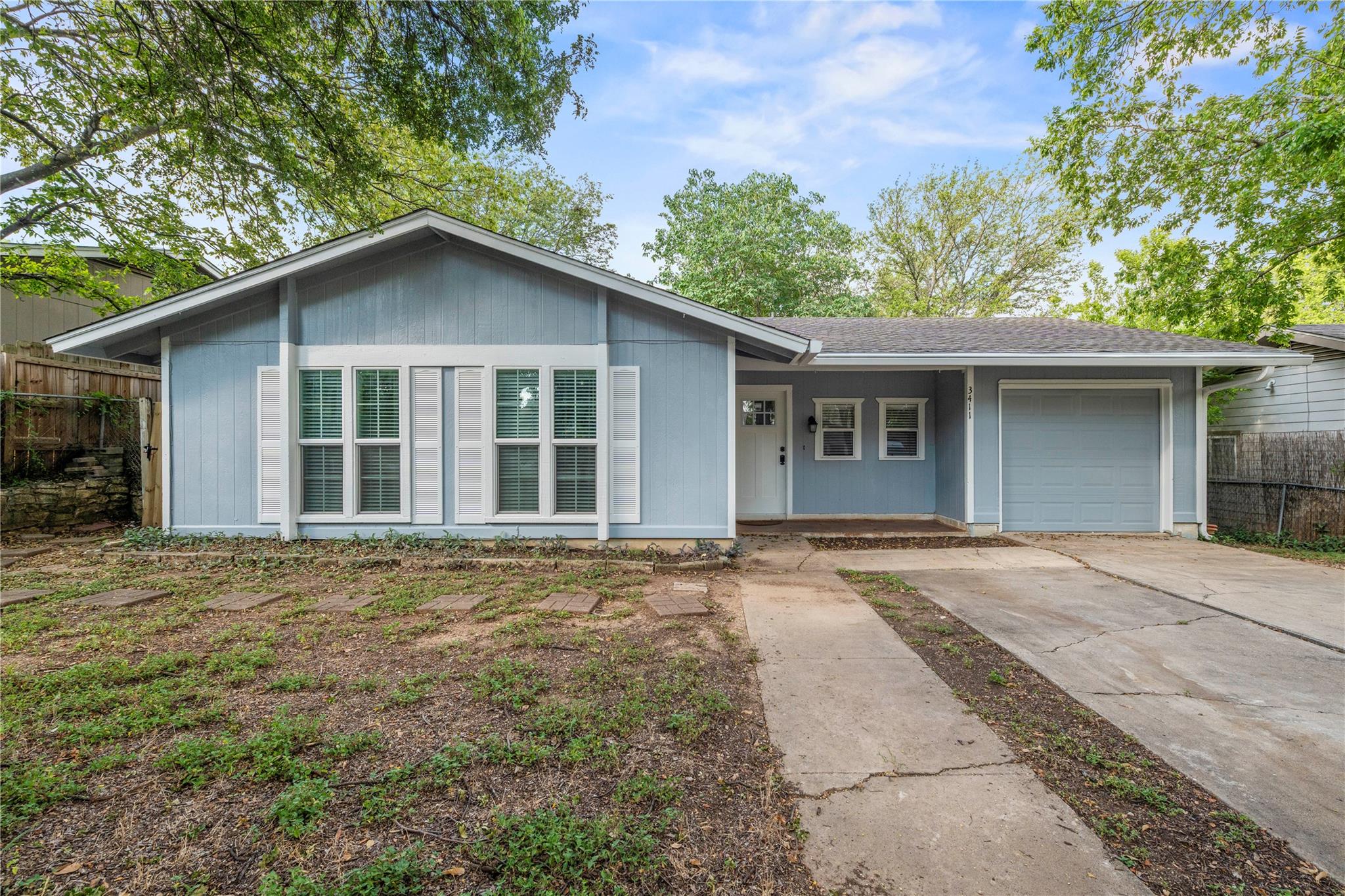 3411 Thomas Kincheon St Property Photo 3