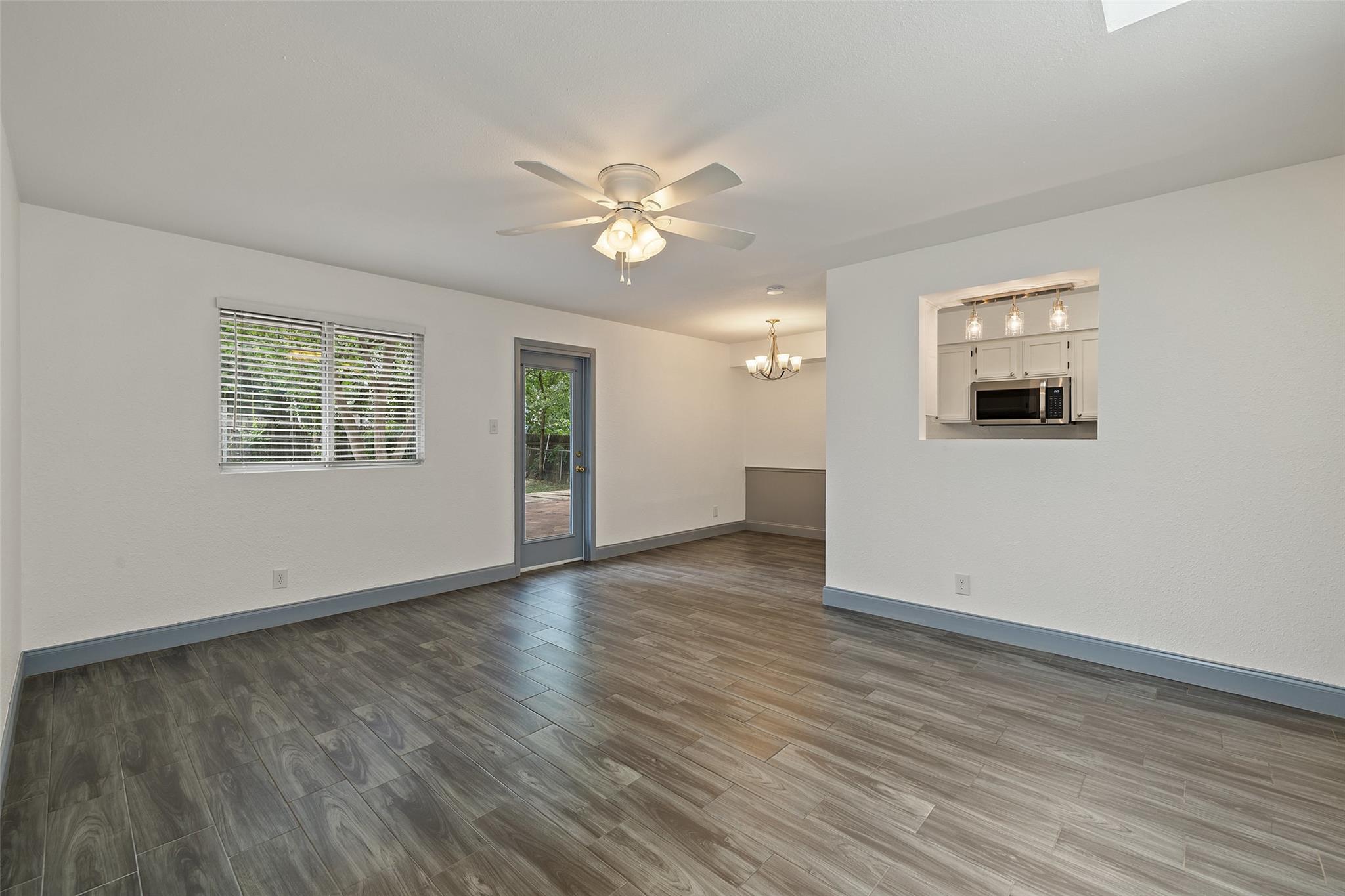 3411 Thomas Kincheon St Property Photo 9