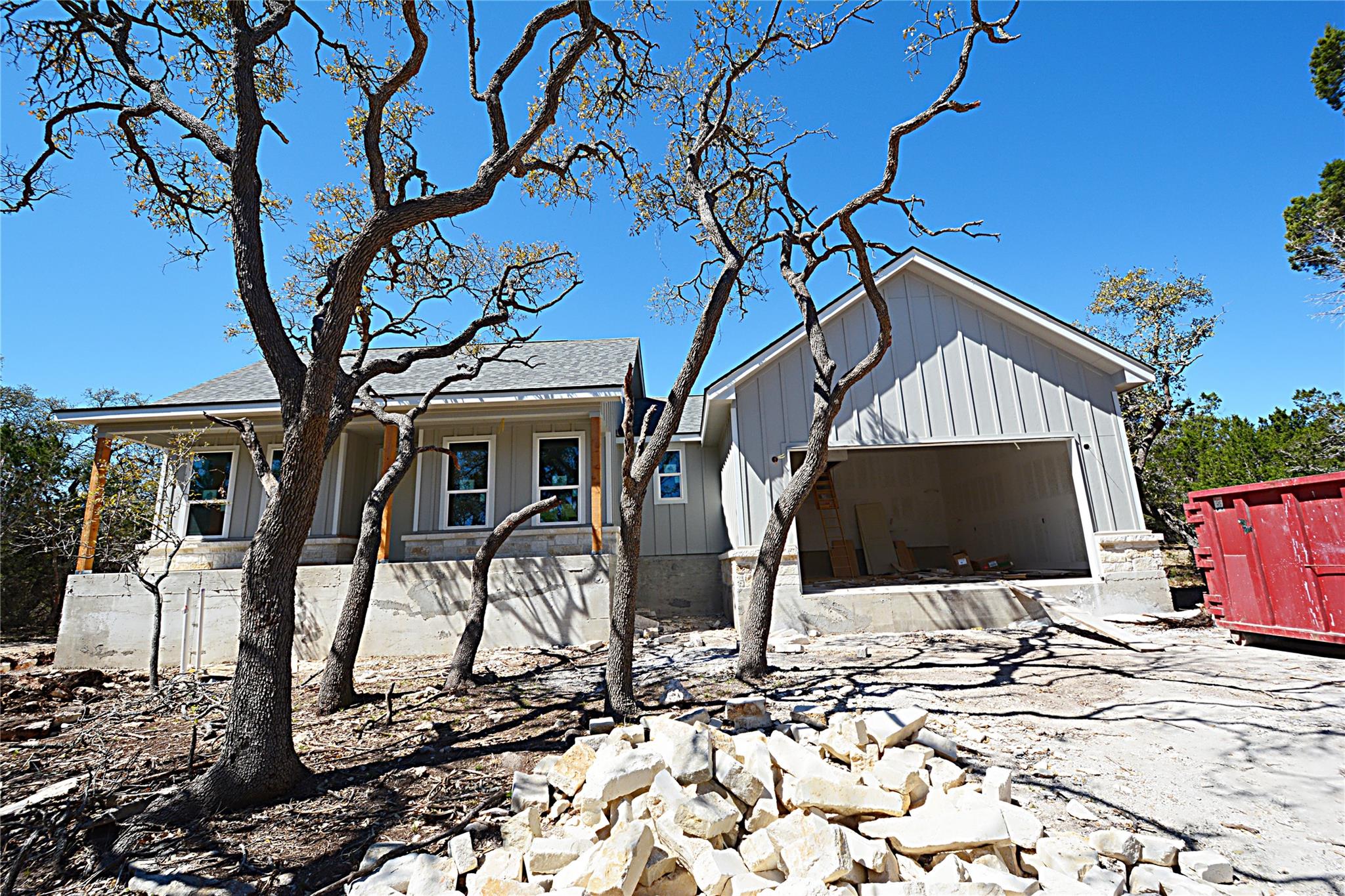 1560 Yaupon Dr Property Photo
