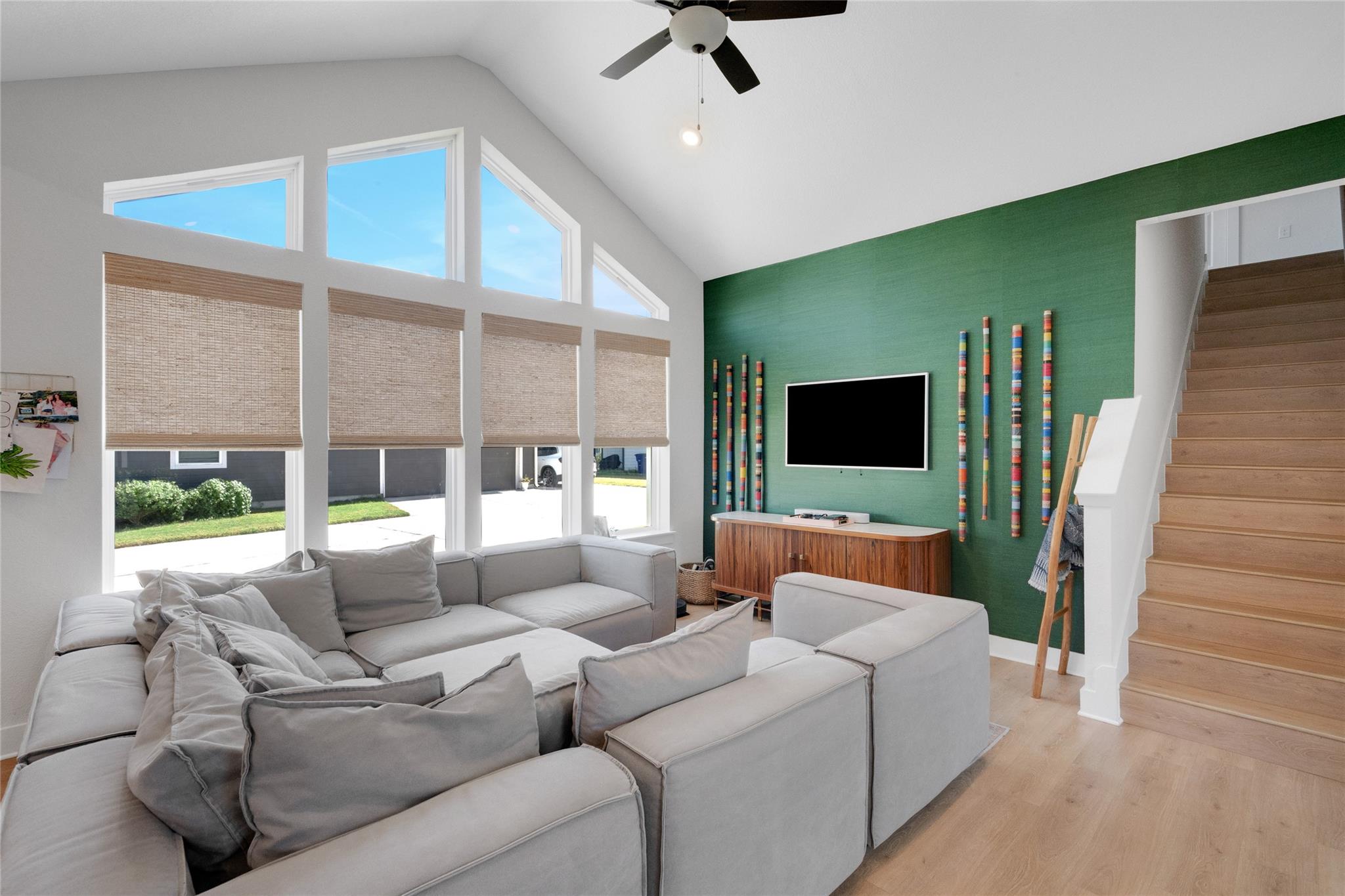 8806 Bestride Bnd Property Photo 6