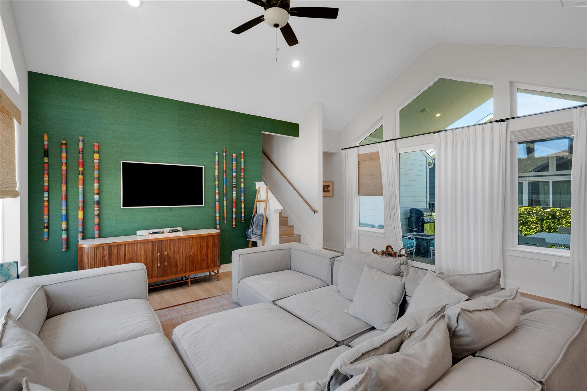 8806 Bestride Bnd Property Photo 7