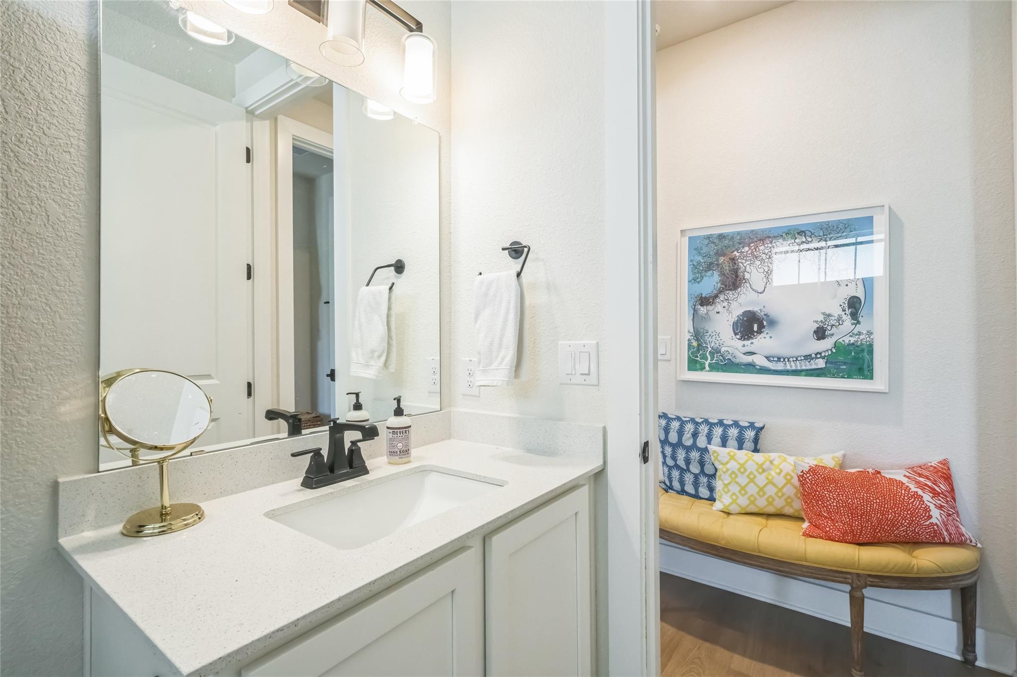 8806 Bestride Bnd Property Photo 11