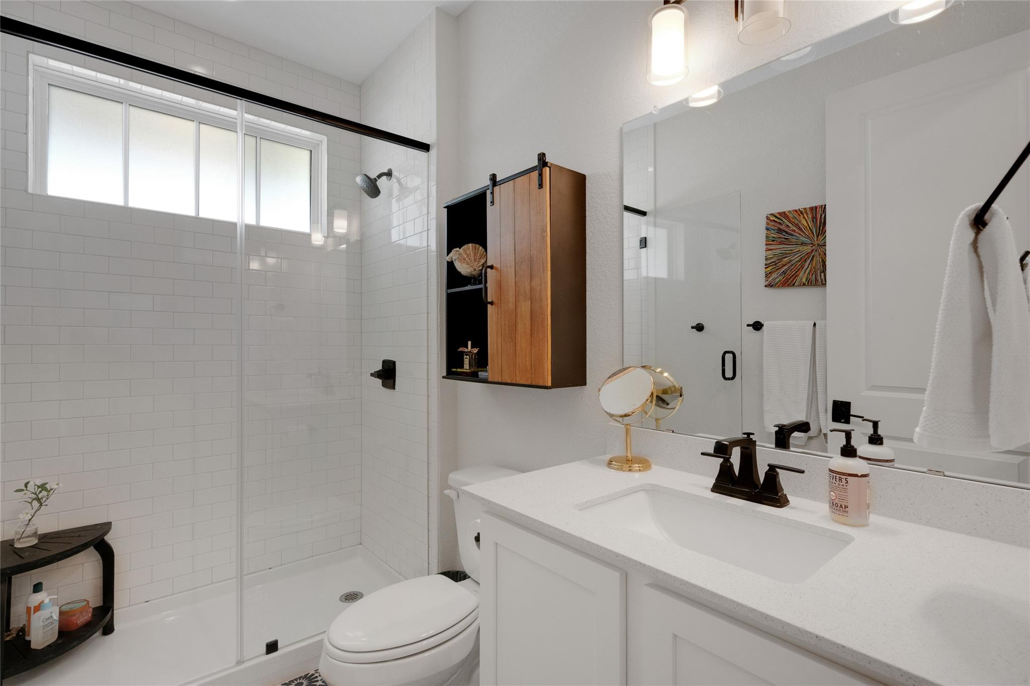 8806 Bestride Bnd Property Photo 18