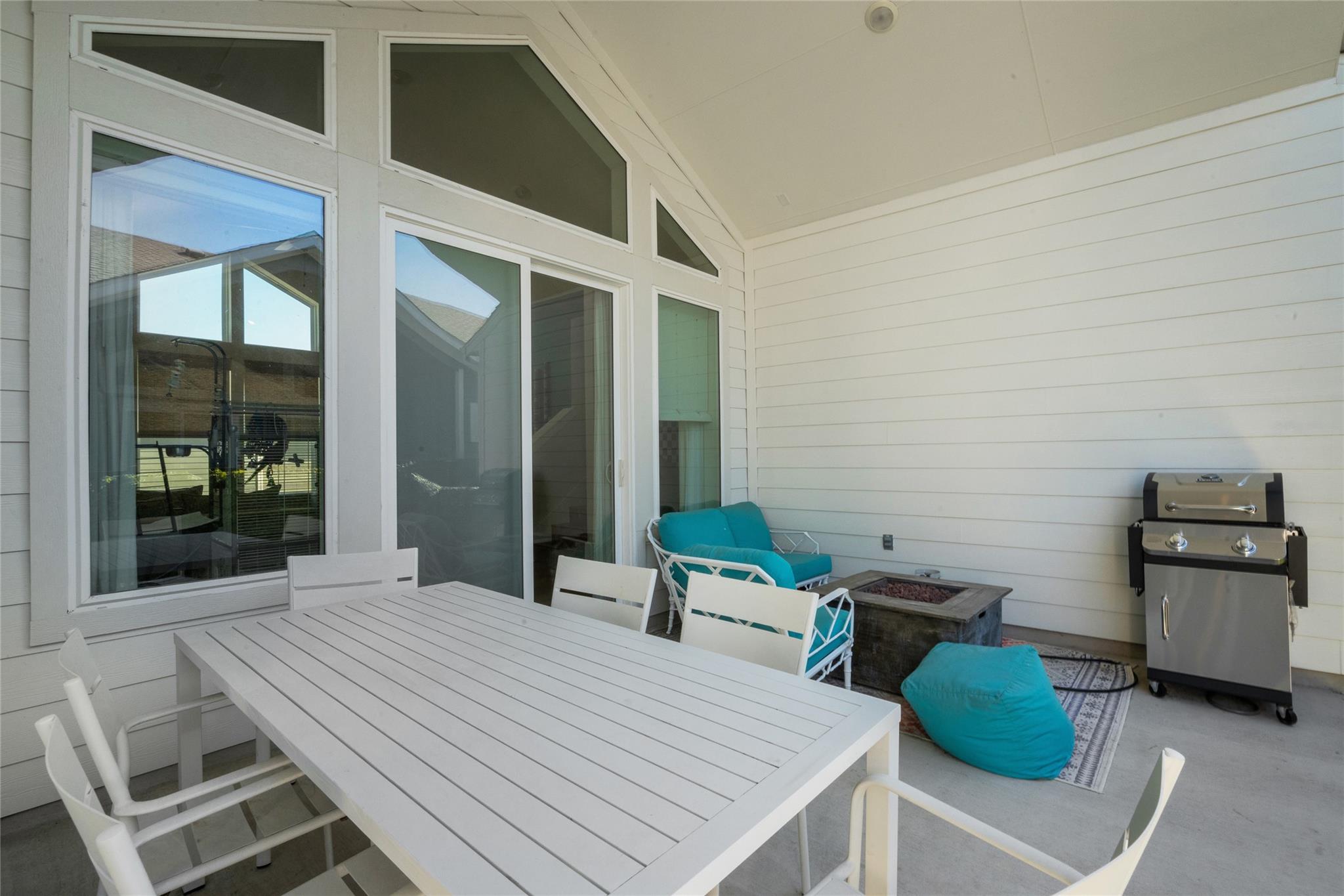 8806 Bestride Bnd Property Photo 23