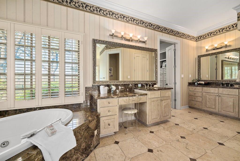 1601 Panther Creek Rd Property Photo 29