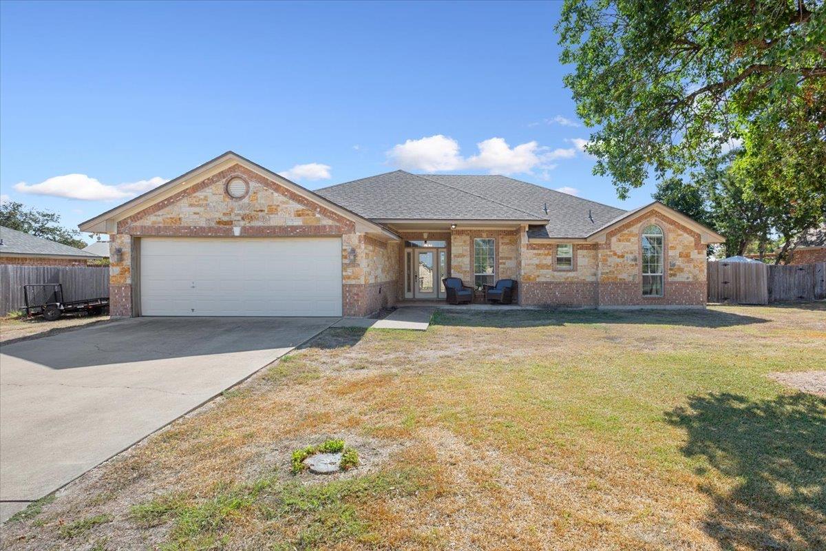 5890 Denmans Loop Property Photo 2
