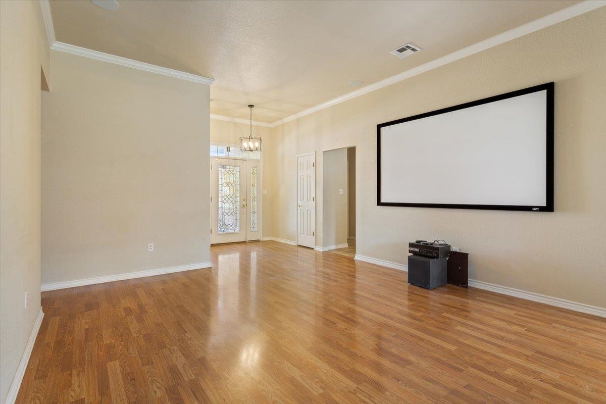 5890 Denmans Loop Property Photo 14