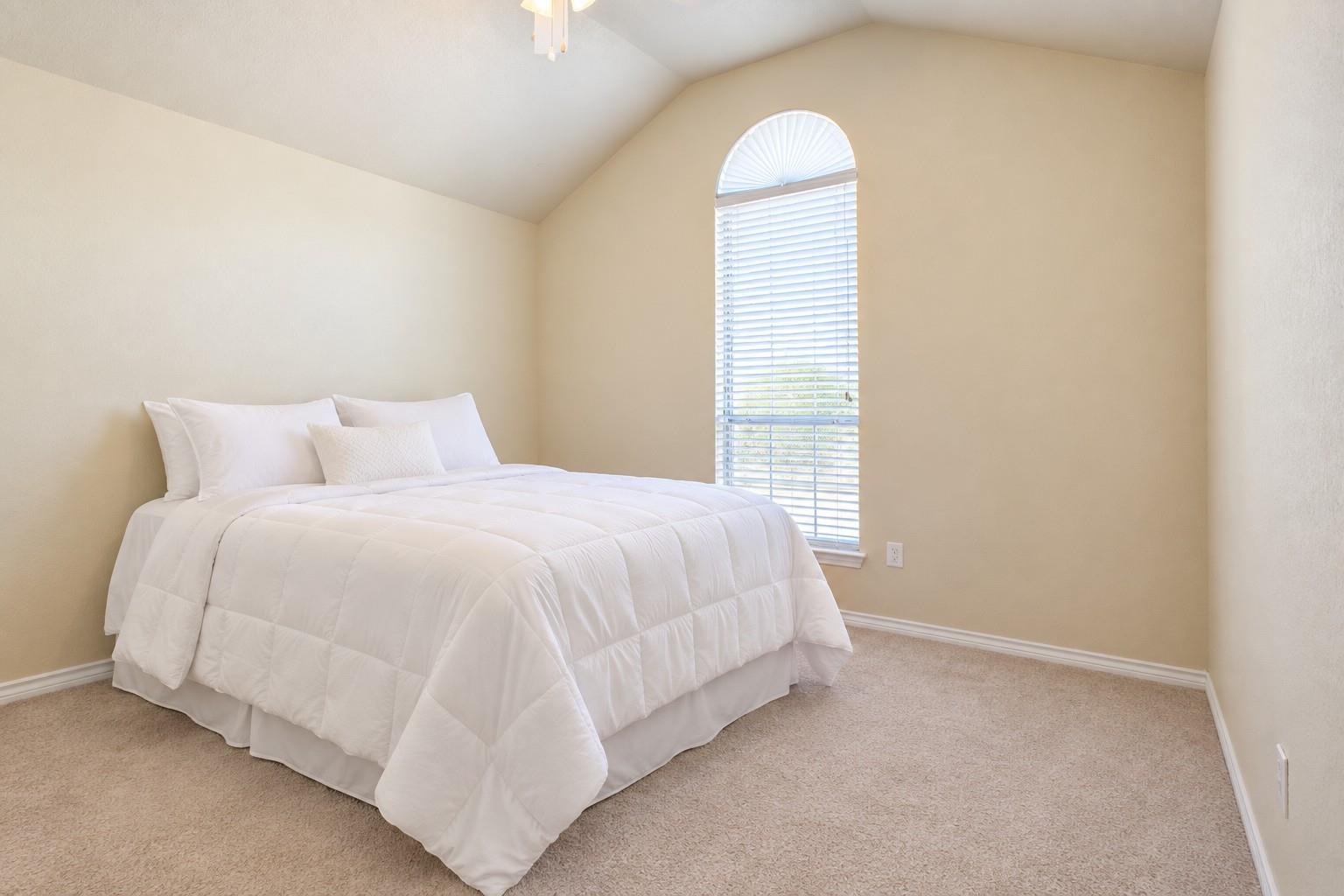 5890 Denmans Loop Property Photo 21