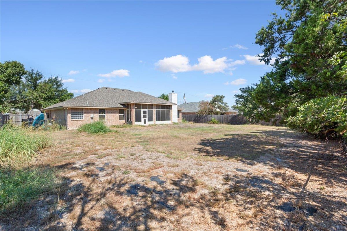 5890 Denmans Loop Property Photo 29